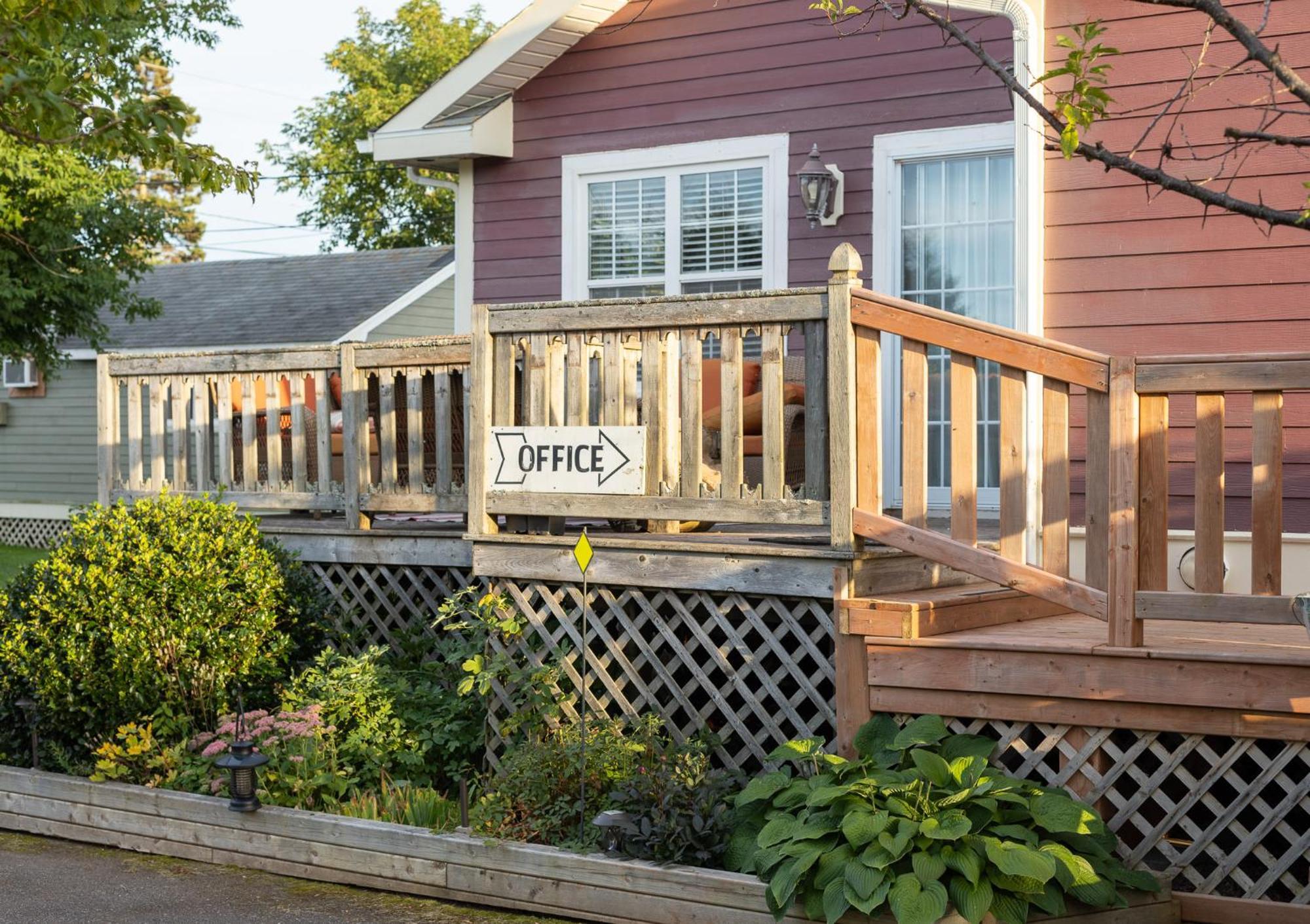Avonlea Cottages Cavendish Exterior foto
